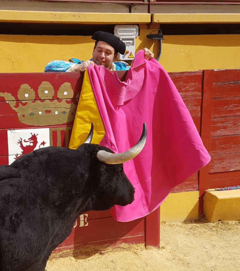 show taurino ubrique en la plaza de toros